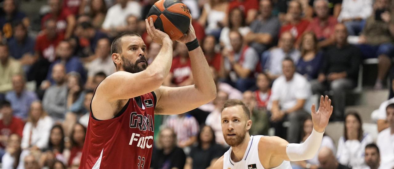 La Liga Endesa se abrió el miércoles con un Girona - Real Madrid.