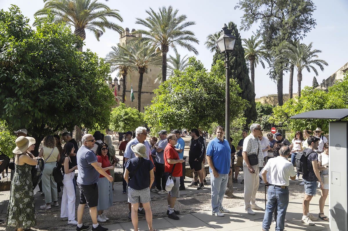 Córdoba a tope de turismo en el inicio del puente de mayo