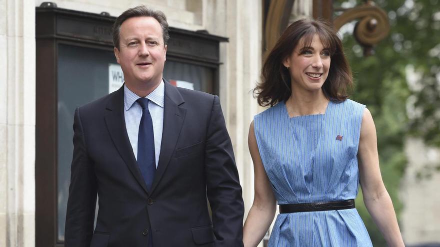 David Cameron regresa al Gobierno británico como ministro de Exteriores tras la destitución de la ministra del Interior