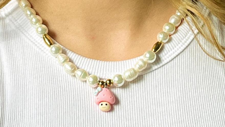 Collares de perlas cultivadas, la última y lujosa moda que llega a Tenerife de mano de la marca artesanal Perlocci