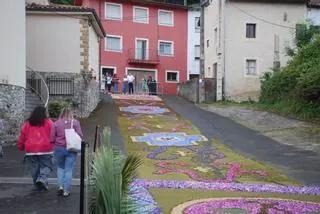 Fiesta sacramental en Cue (Llanes)