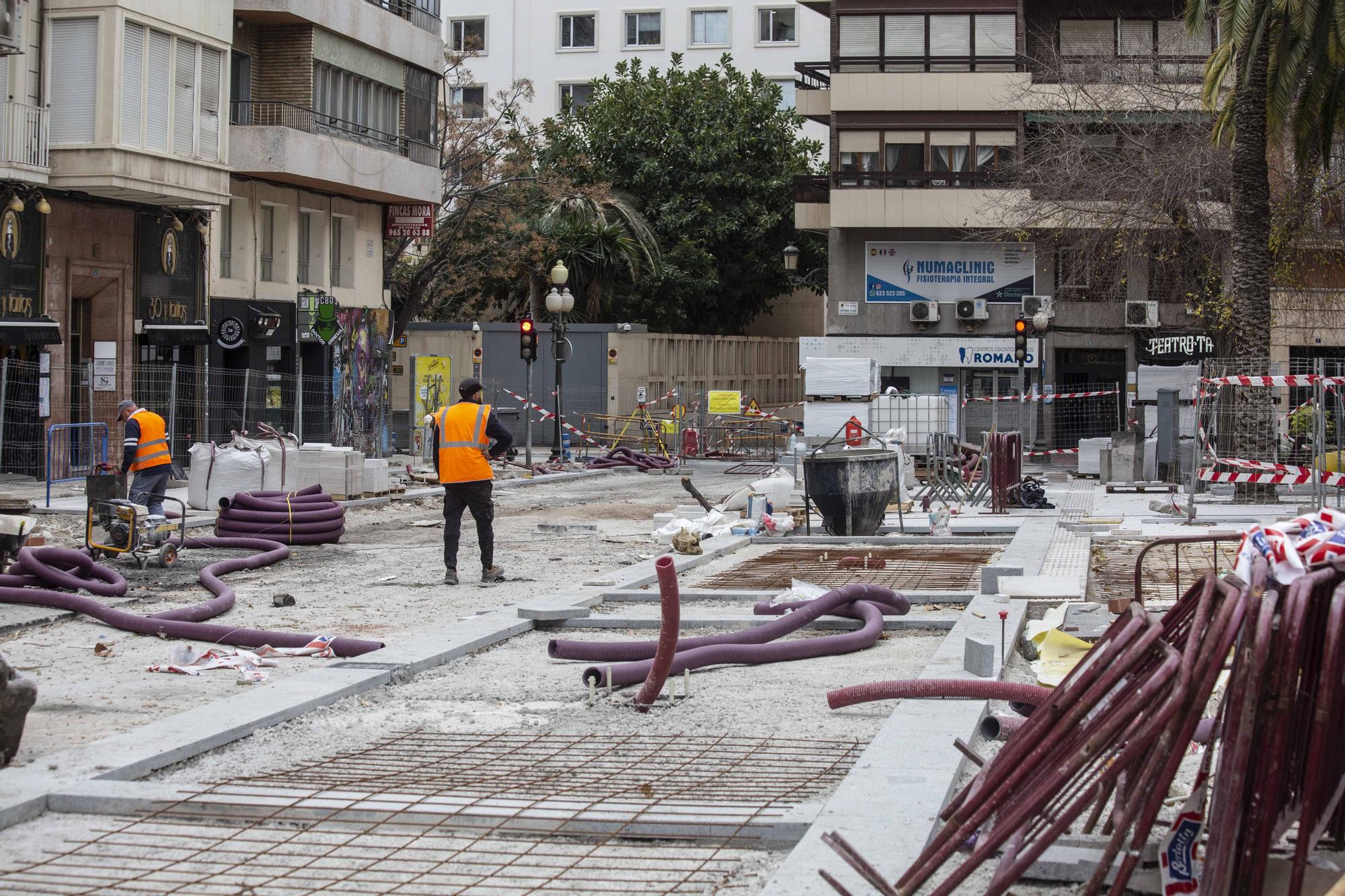 Así queda la avenida de la Constitución de Alicante sin las melias