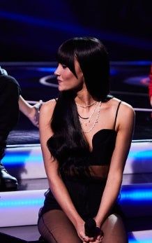 Aitana con escote corazón