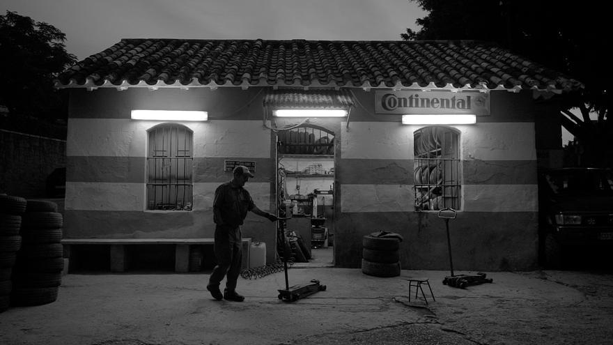 Carlos Amores y Alba Fortes ganan el MálagaCrea con su cortometraje &#039;El oficio&#039;
