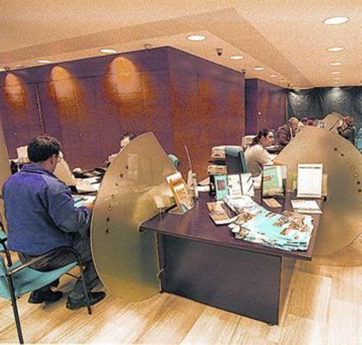 Oficines de la sucursal d’una entitat financera espanyola.