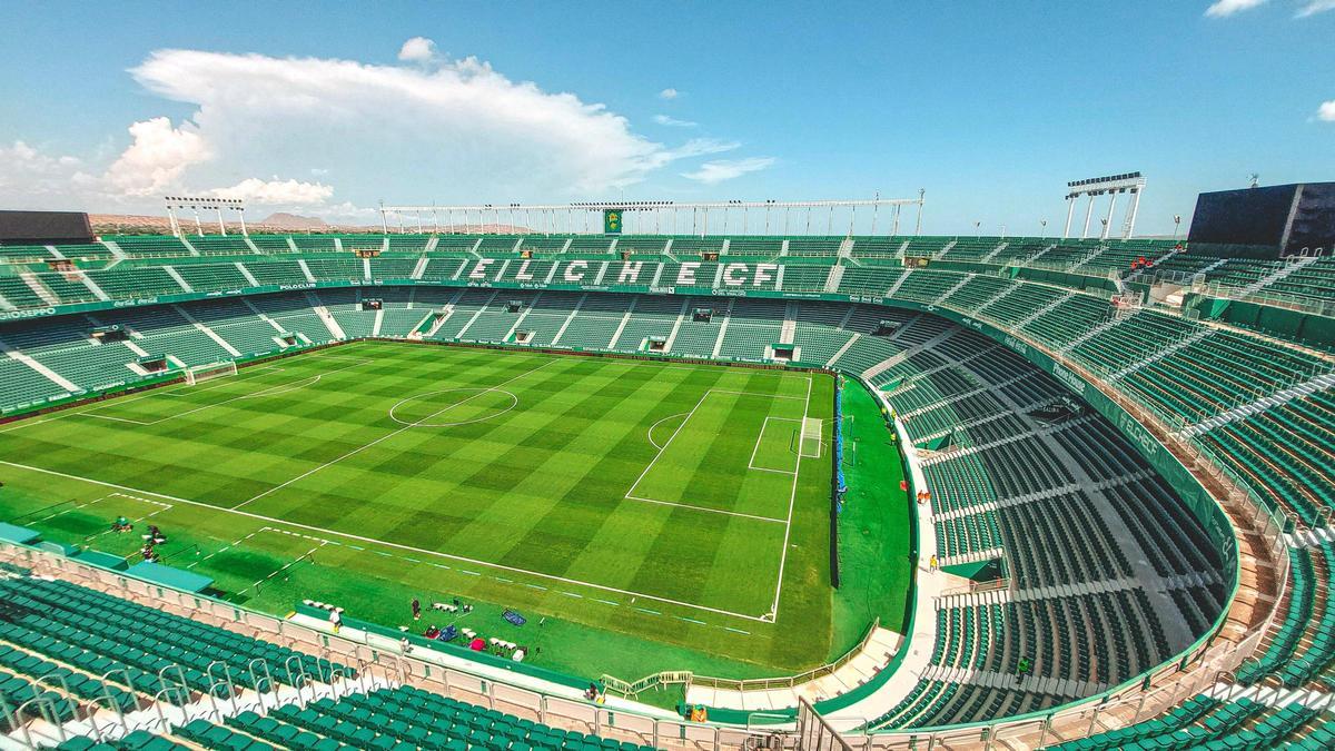 El Martínez Valero será el campo con mayor aforo de la próxima edición de la Segunda División.
