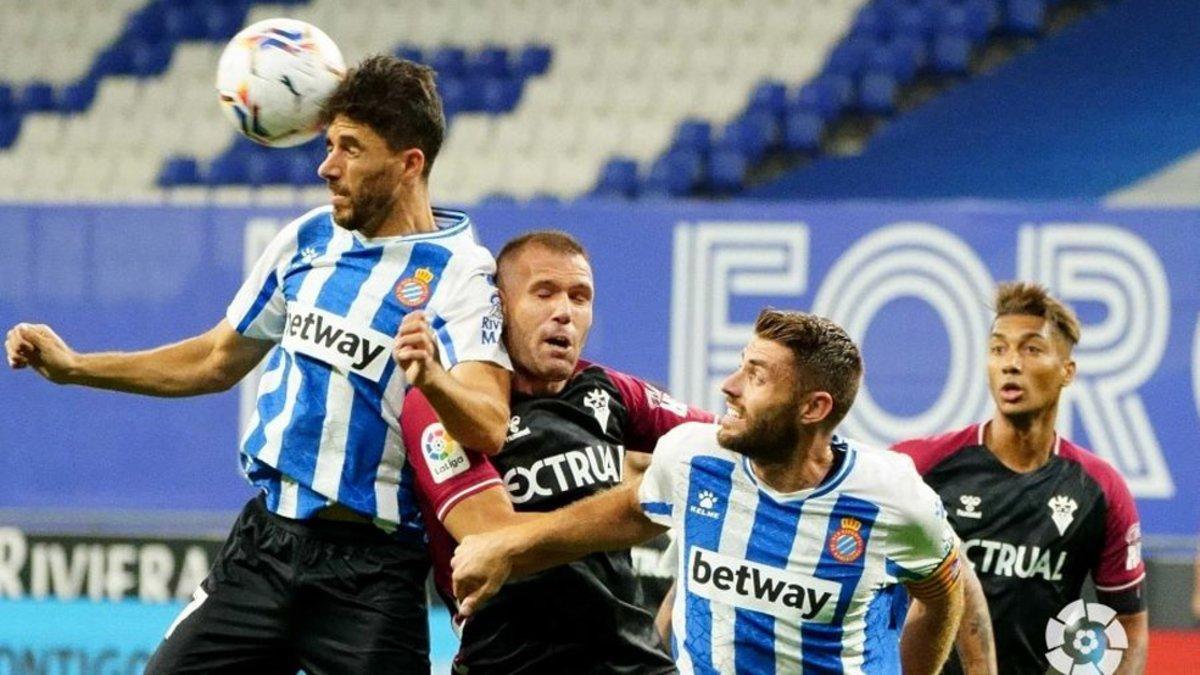 El Espanyol venció con comodidad al Albacete.