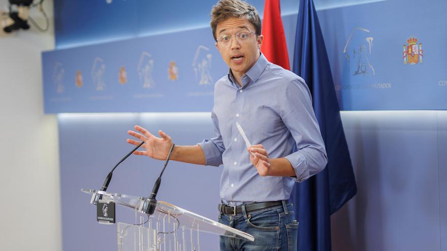 El juez acepta la rectificación de Mouliaá y vuelve a citar a Errejón para comunicarle la apertura de juicio por agresión sexual