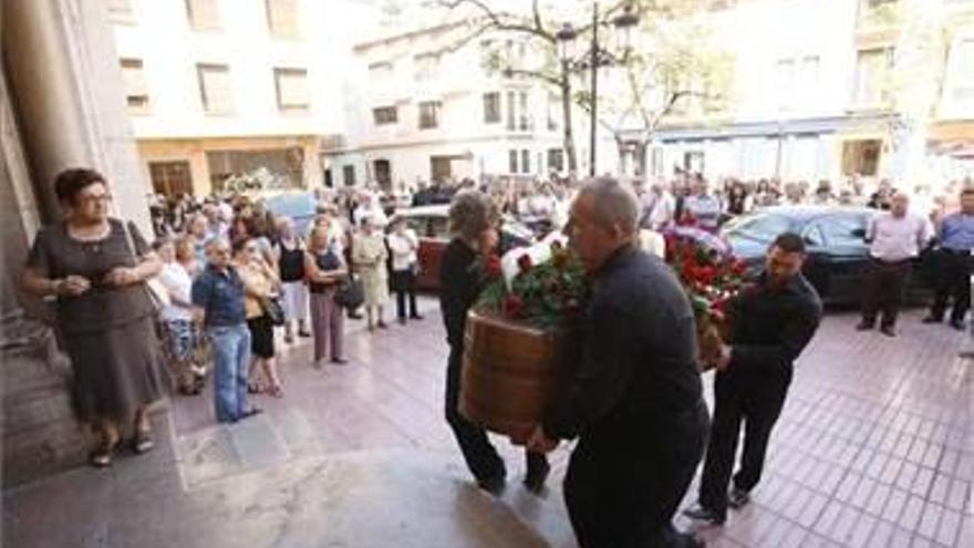 El fútbol da el último adiós a Manolo Roda