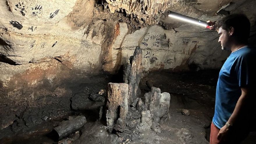 Una cueva de Millares, en Valencia, alberga el segundo yacimiento de estructuras prehistóricas más importante del mundo