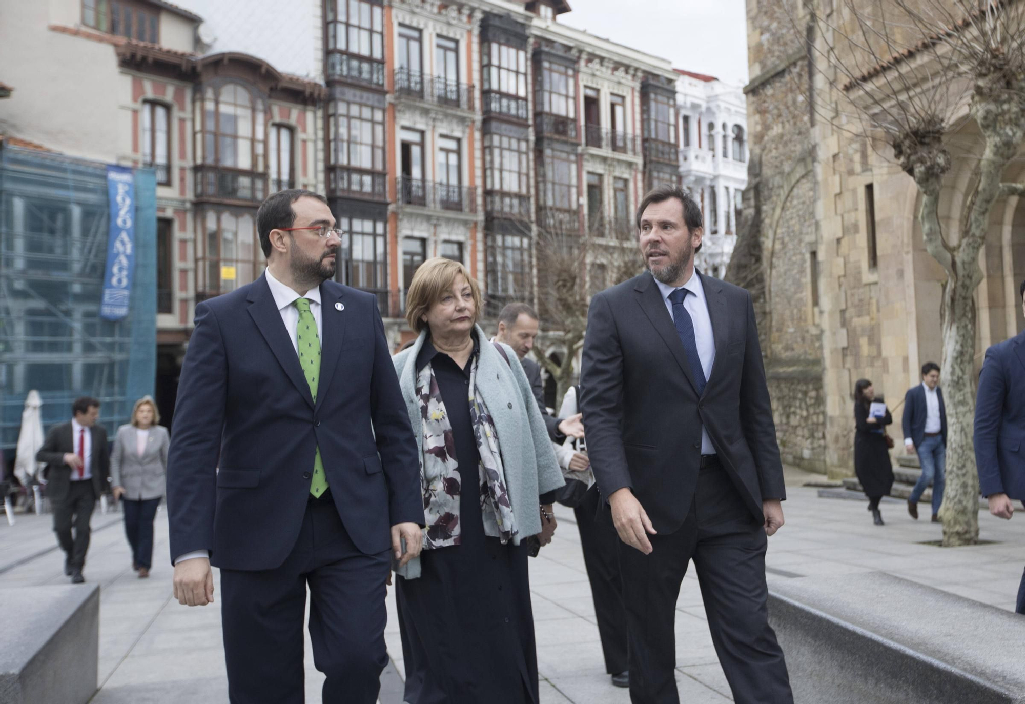 EN IMÁGENES: Así ha sido la visita a Avilés de Óscar Puente, ministro de Transportes y Movilidad Sostenible