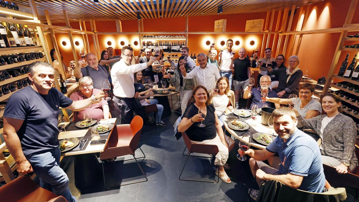 Cata de vinos y tapas para suscriptores de FARO