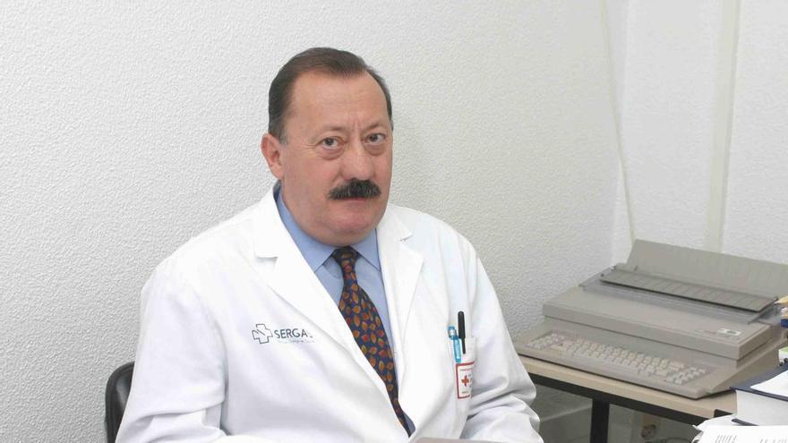 El doctor Pedreira, la “lanza” de la lucha médica y social contra el sida en Galicia