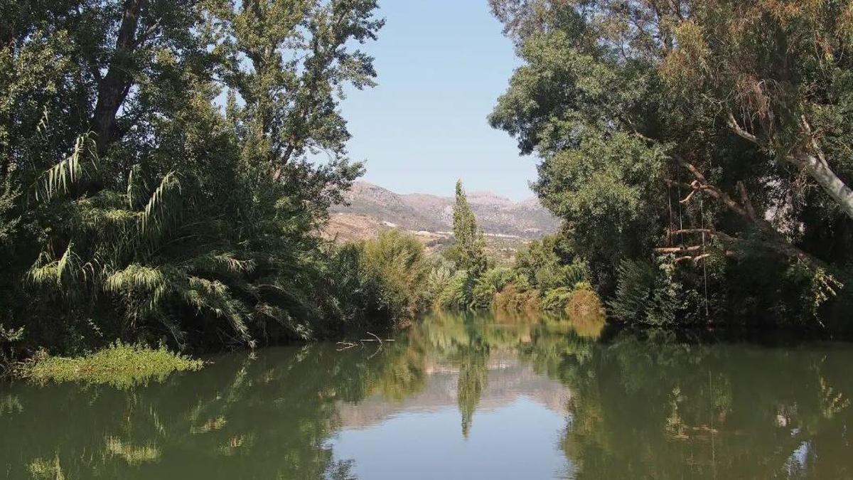 Charca de la Zúa, una piscina natural situada en Cortes de la Frontera
