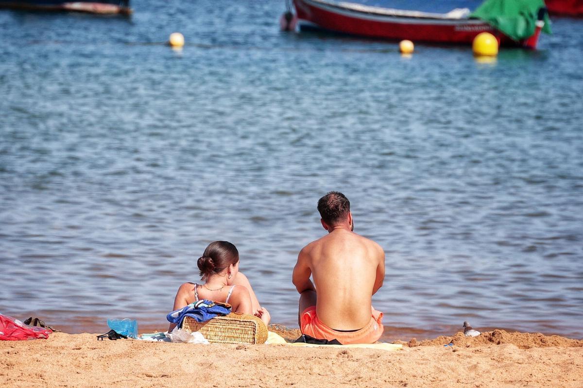 Jornada de fuerte calor en Tenerife (25/05/2026)