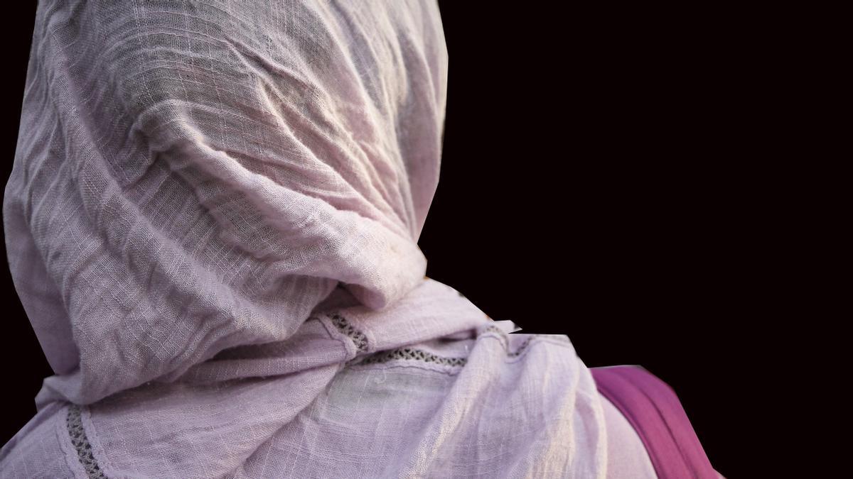 Una mujer con hiyab