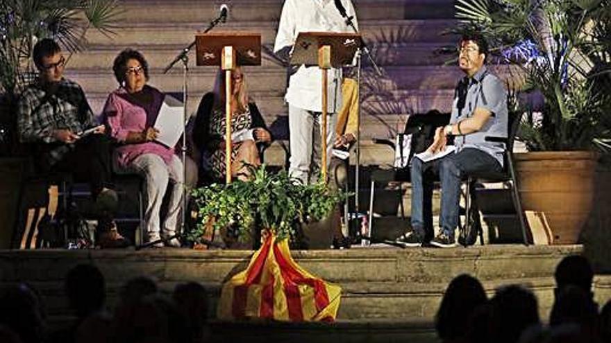 Nit de Poetes ret  homenatge a la gironina Agustina Rexach