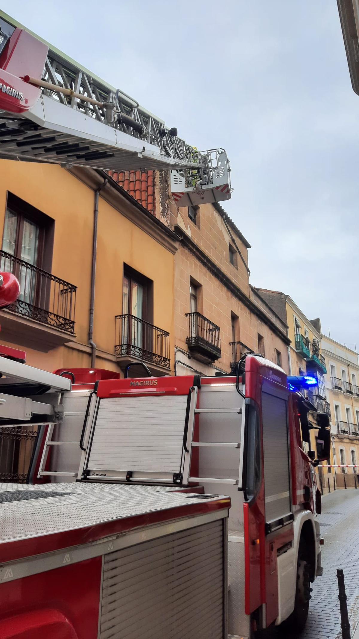Los bomberos en Parras.