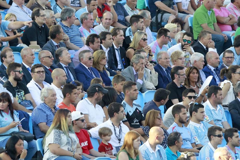 El Celta - Getafe, en dos fotos - El equipo vigués cae por la mínima ante un debutante Primera y firma un amargo estreno de temporada