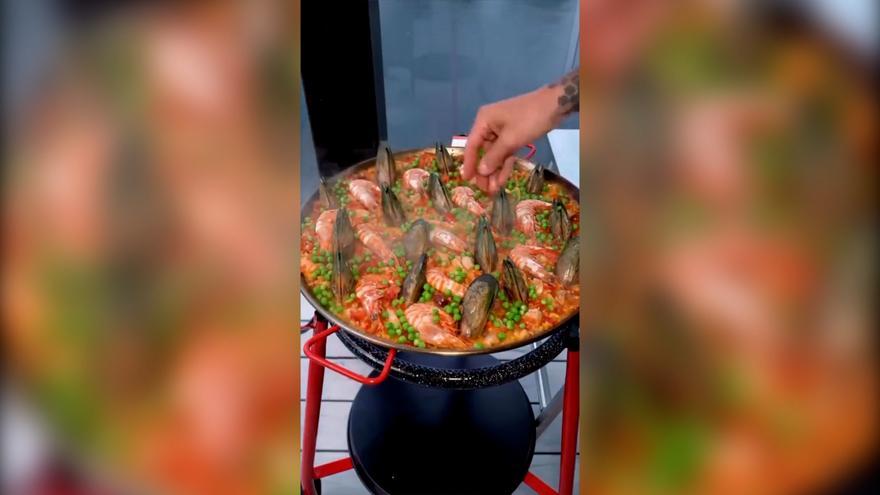 La paella más extravagante que hace saltar todas las alarmas