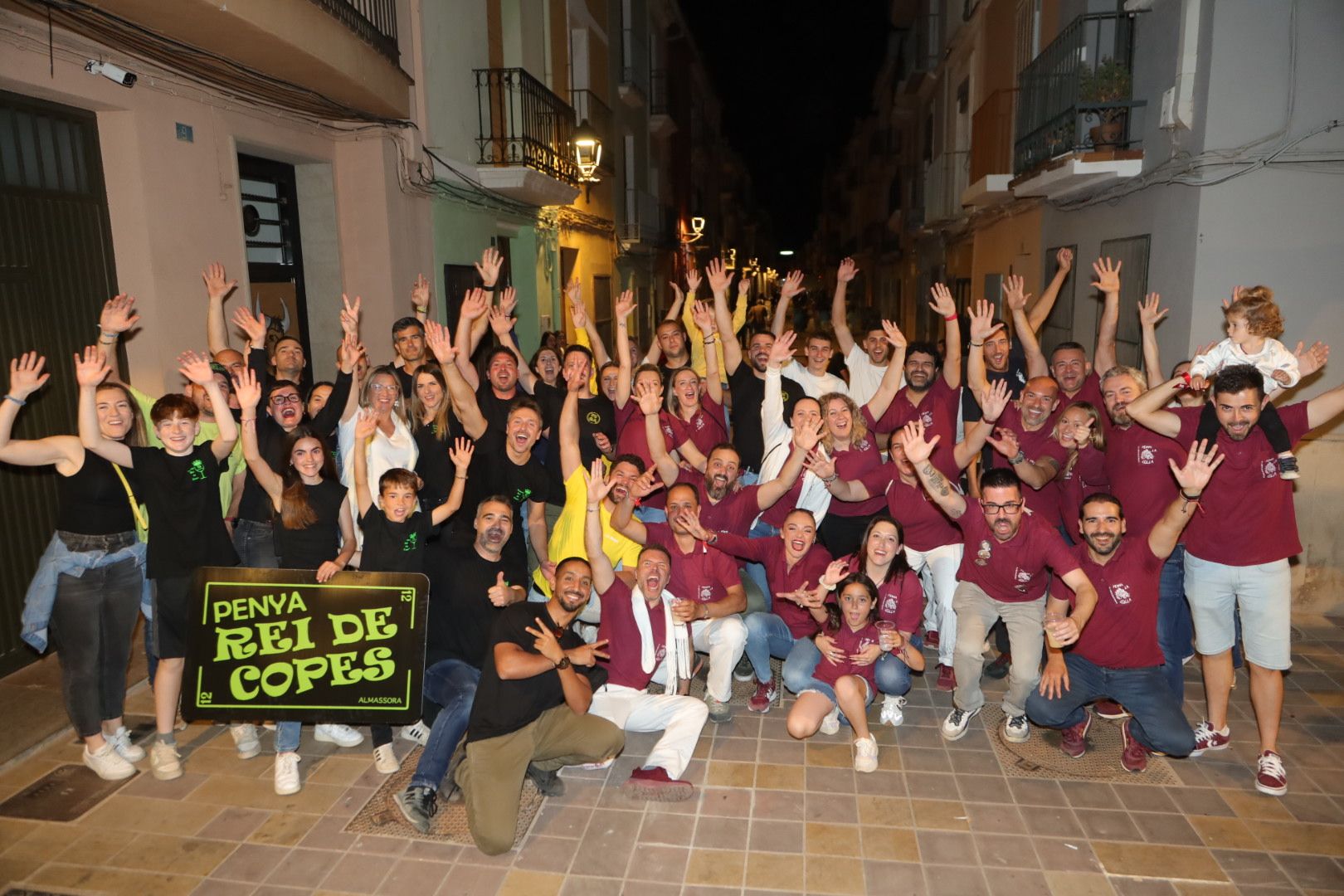 Galería de fotos: El Esclat de Festa inaugura por todo lo alto las fiestas de Almassora