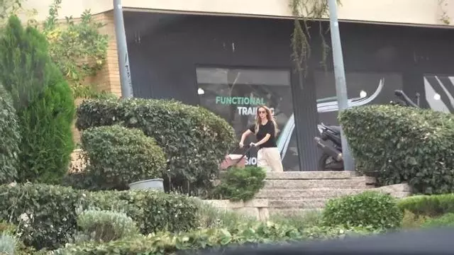 VÍDEO: Salen a la luz las primeras imágenes de Alejandra Rubio paseando a su hija Tessa