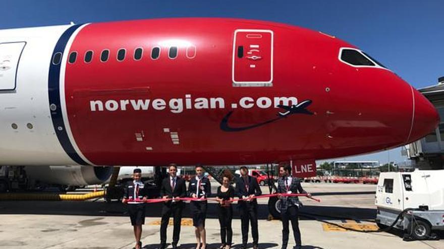 Norwegian propone convertir en capital 1.100 millones de deuda