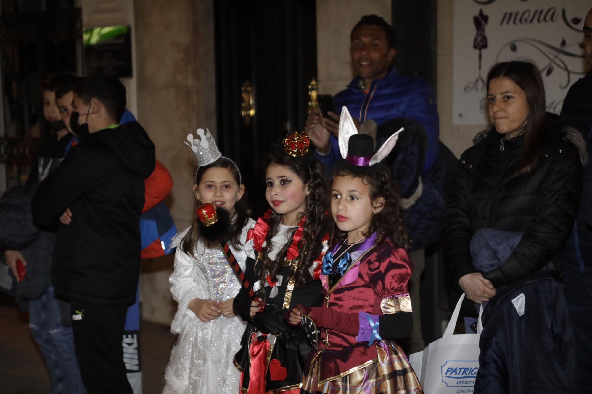 Desfile de Antroxu en Laviana