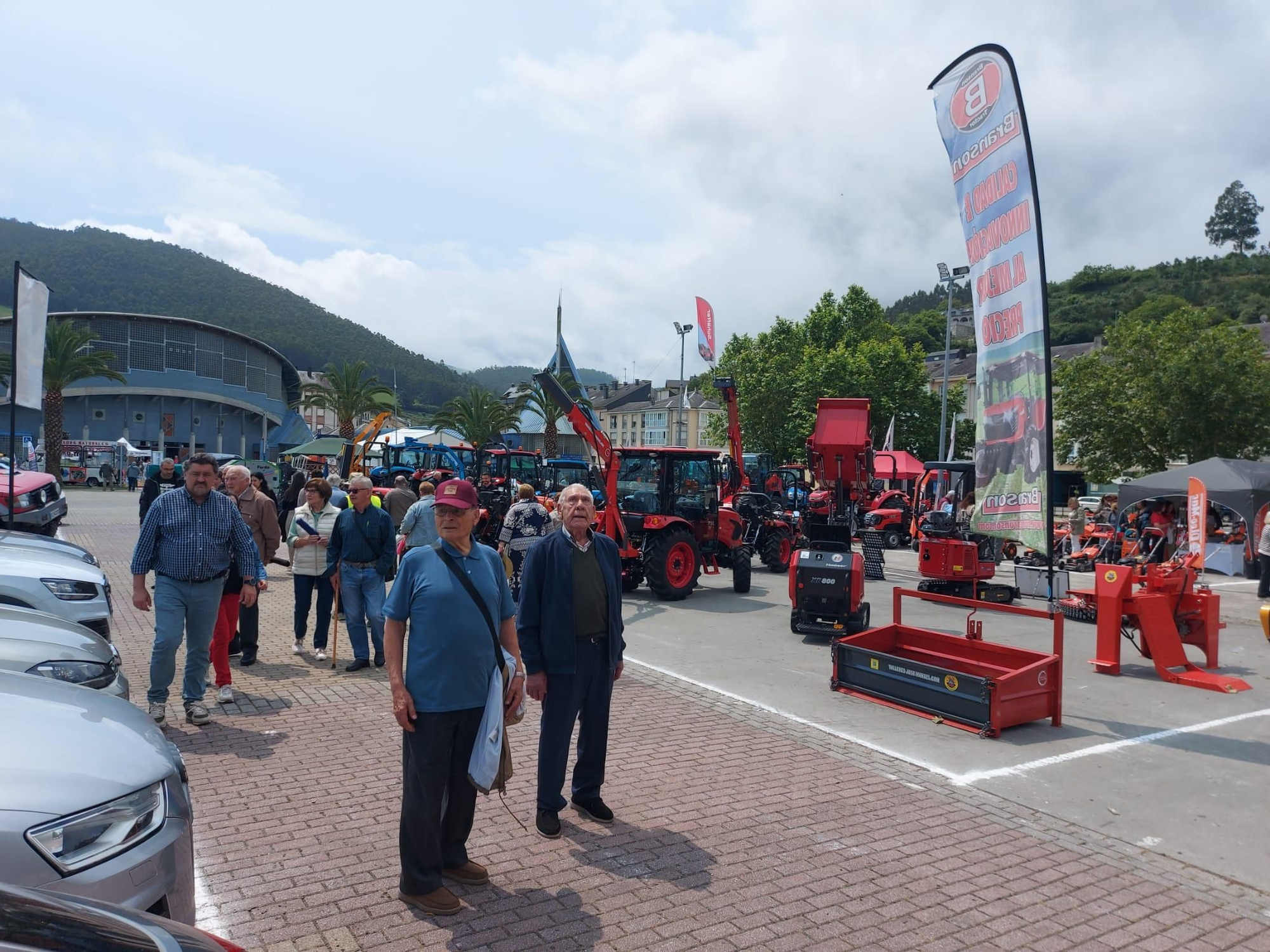 En imágenes: Así fue la primera jornada de la Feria de Muestras de Vegadeo