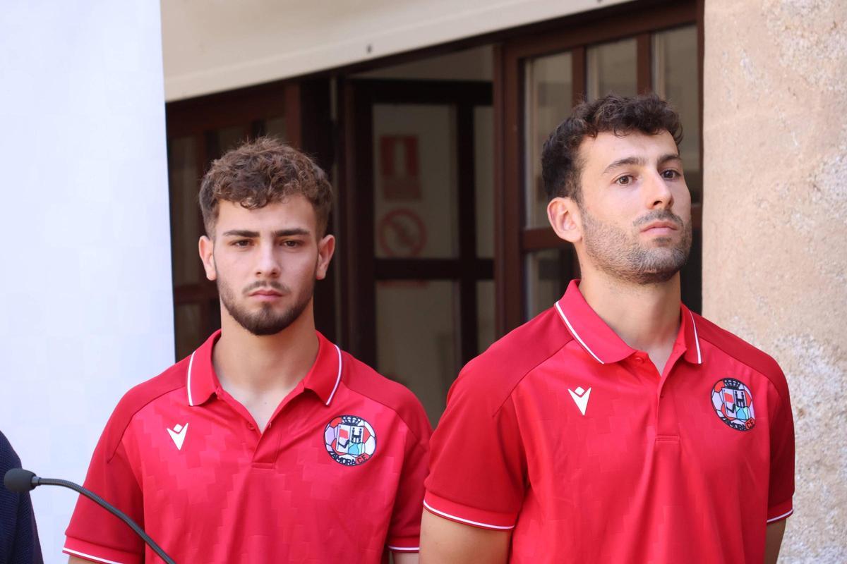 Fran Árbol y Unai Dufur, jugadores del Zamora CF.