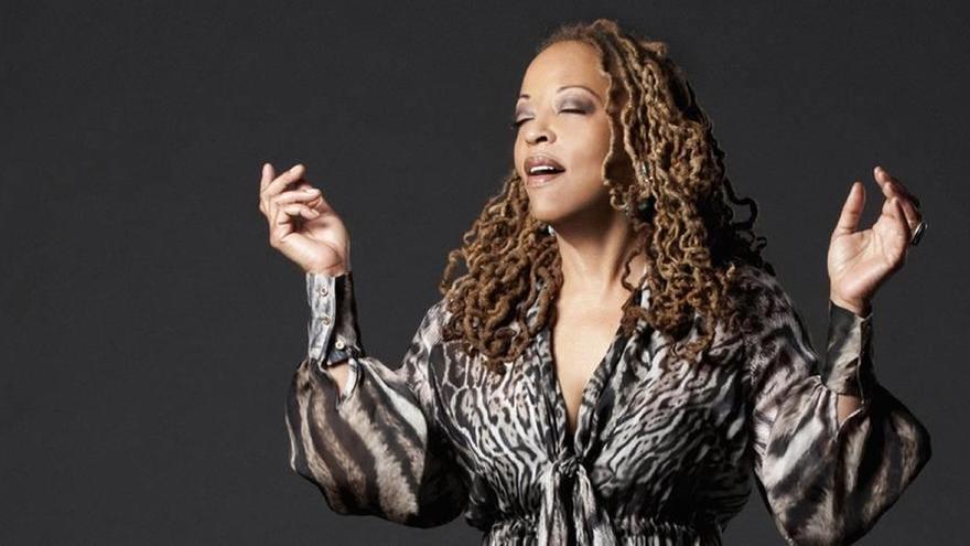 Cassandra Wilson rinde hoy un homenaje a Billie Holliday en el Batel