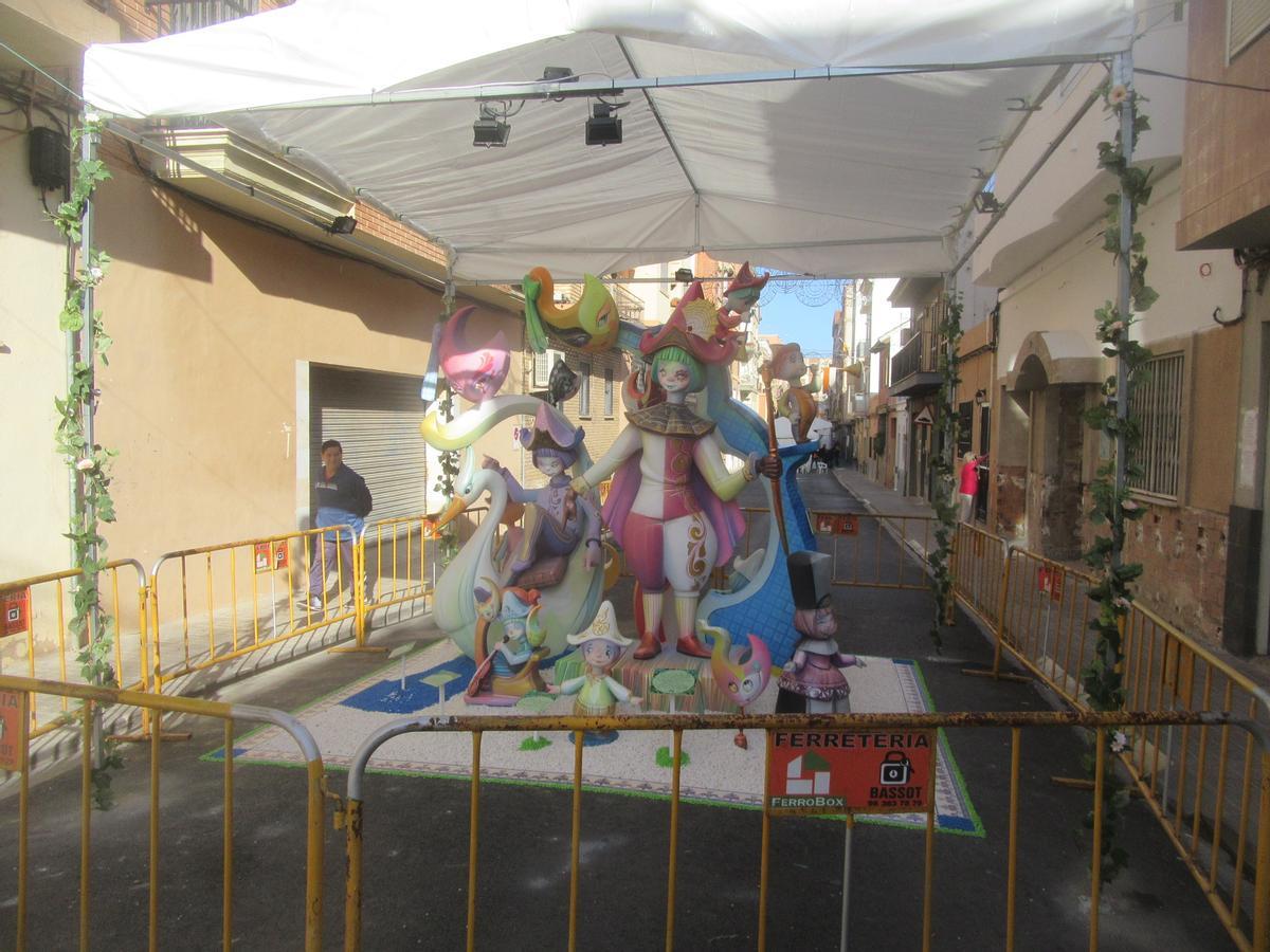 Falla infantil de Fermín Galán de Burjassot.