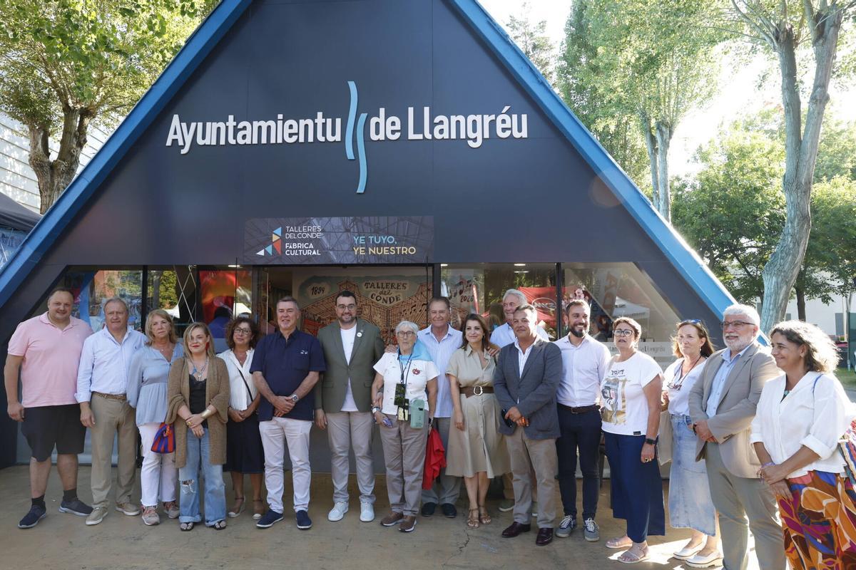 La visita de Adrián Barbón a la Feria de Muestras, en imágenes La visita de Adrián Barbón a la Feria de Muestras, en imágenes