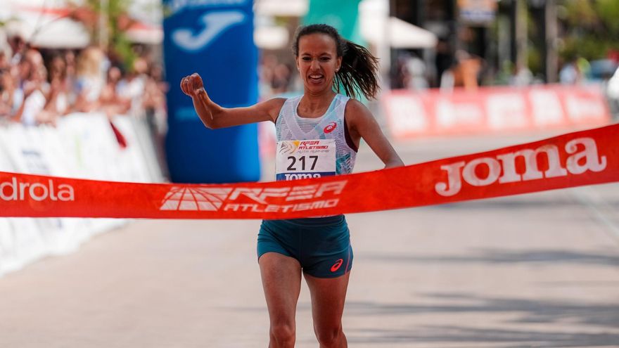 Fátima Ouhaddou consigue su primer título de campeona de España de media maratón