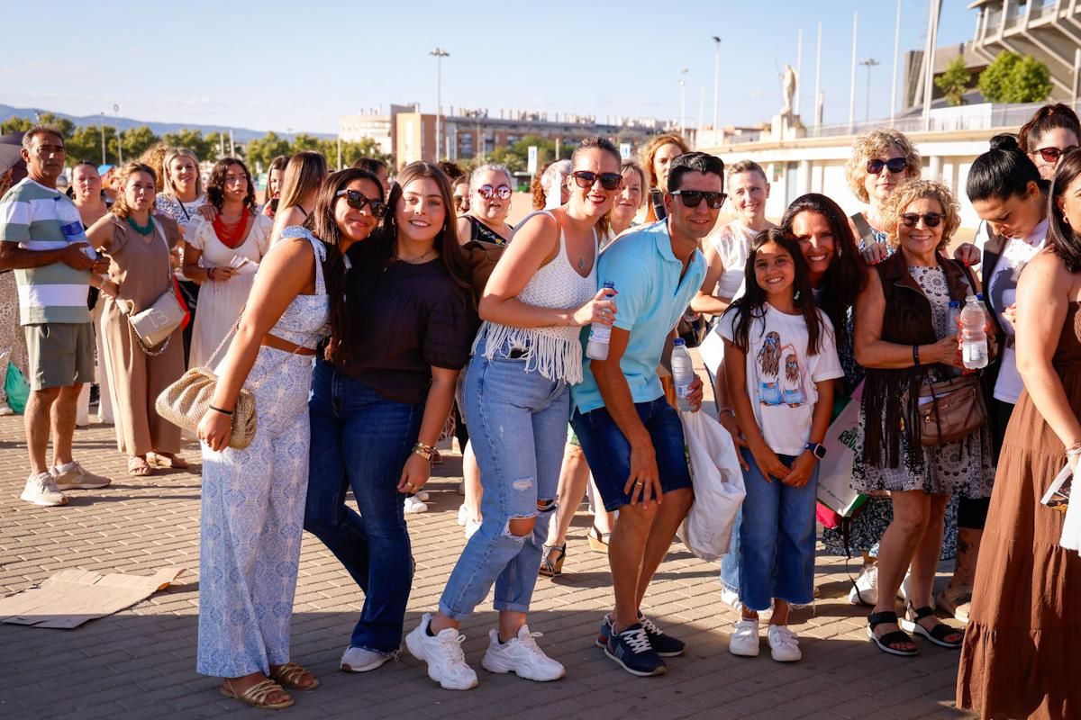 El concierto de Manuel Carrasco congrega a miles de fans en El Arenal
