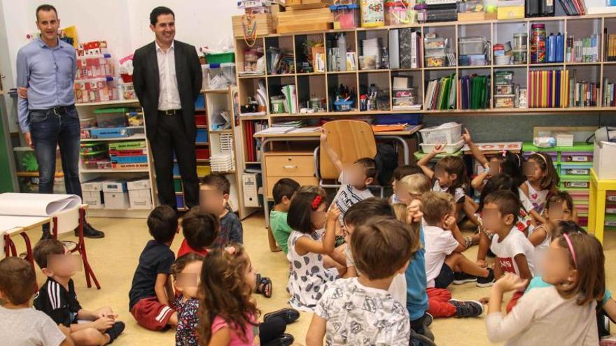 El alcalde de Alcoy visistando el colegio Miguel Hernández