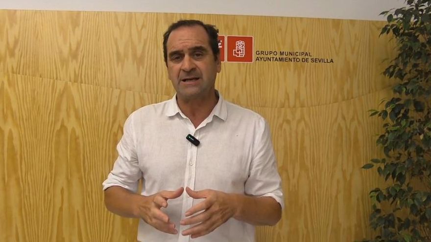 Ignacio González, sobre la nueva tasa a los comercios de Sevilla: "Es una pésima noticia"