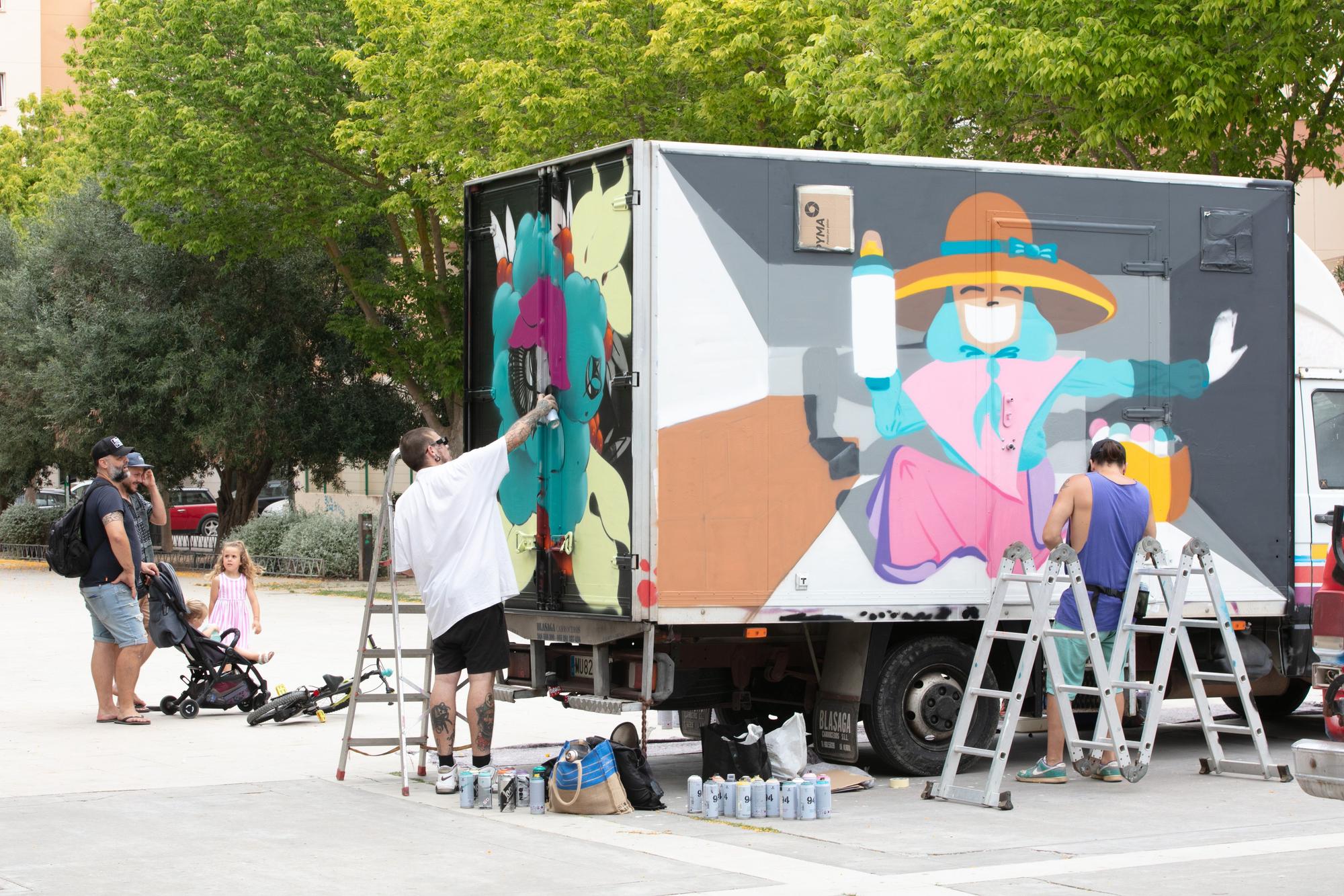 Galería de imágenes del Festival Art on Trucks en Ibiza