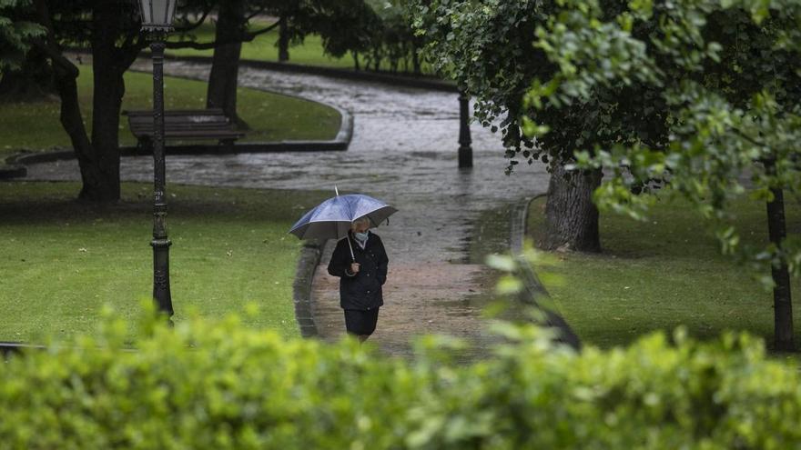 Asturias prepara los paraguas para un martes pasado por agua