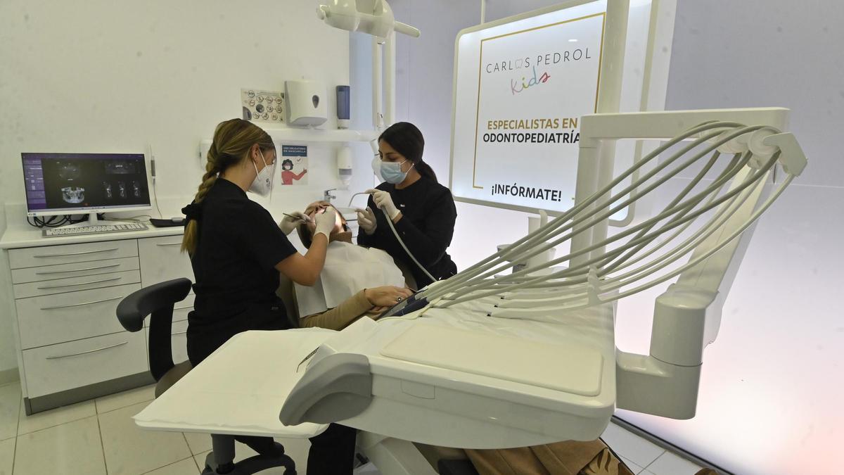 La clínica Carlos Pedrol de Castelló cuenta con un equipo médico y sanitario altamente cualificado.