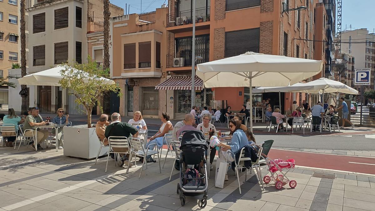 Taberna Lidón 20 se encuentra ubicada en pleno centro de la capital de la Plana, en la avenida Lidón, 20.
