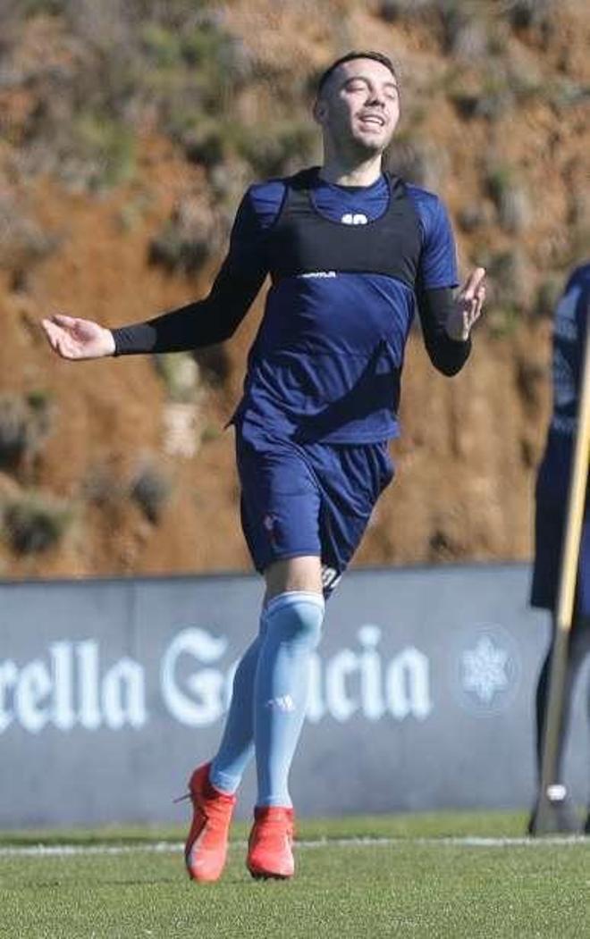 Iago Aspas, más cerca de volver tras reincorporarse al trabajo con el grupo