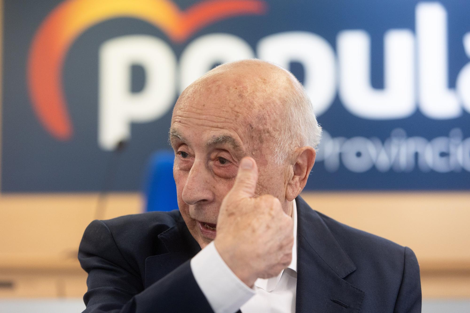 José Cholbi se afilia al Partido Popular