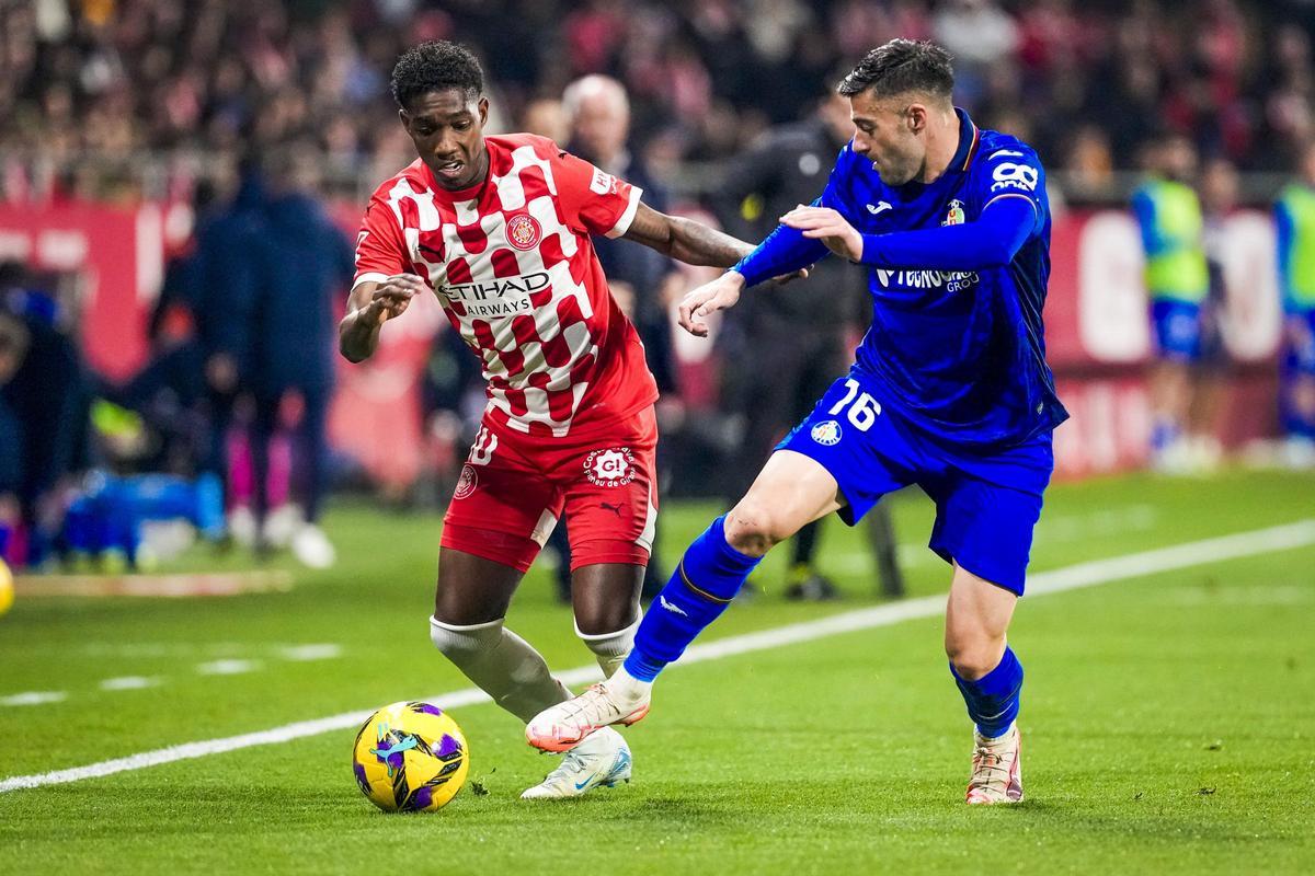 1-2. El Getafe gana en Girona y enlaza la cuarta alegría a domicilio
