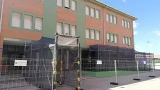 Burriana reparará de urgencia la cubierta del colegio Roca i Alcaide dañada por el reventón térmico de septiembre