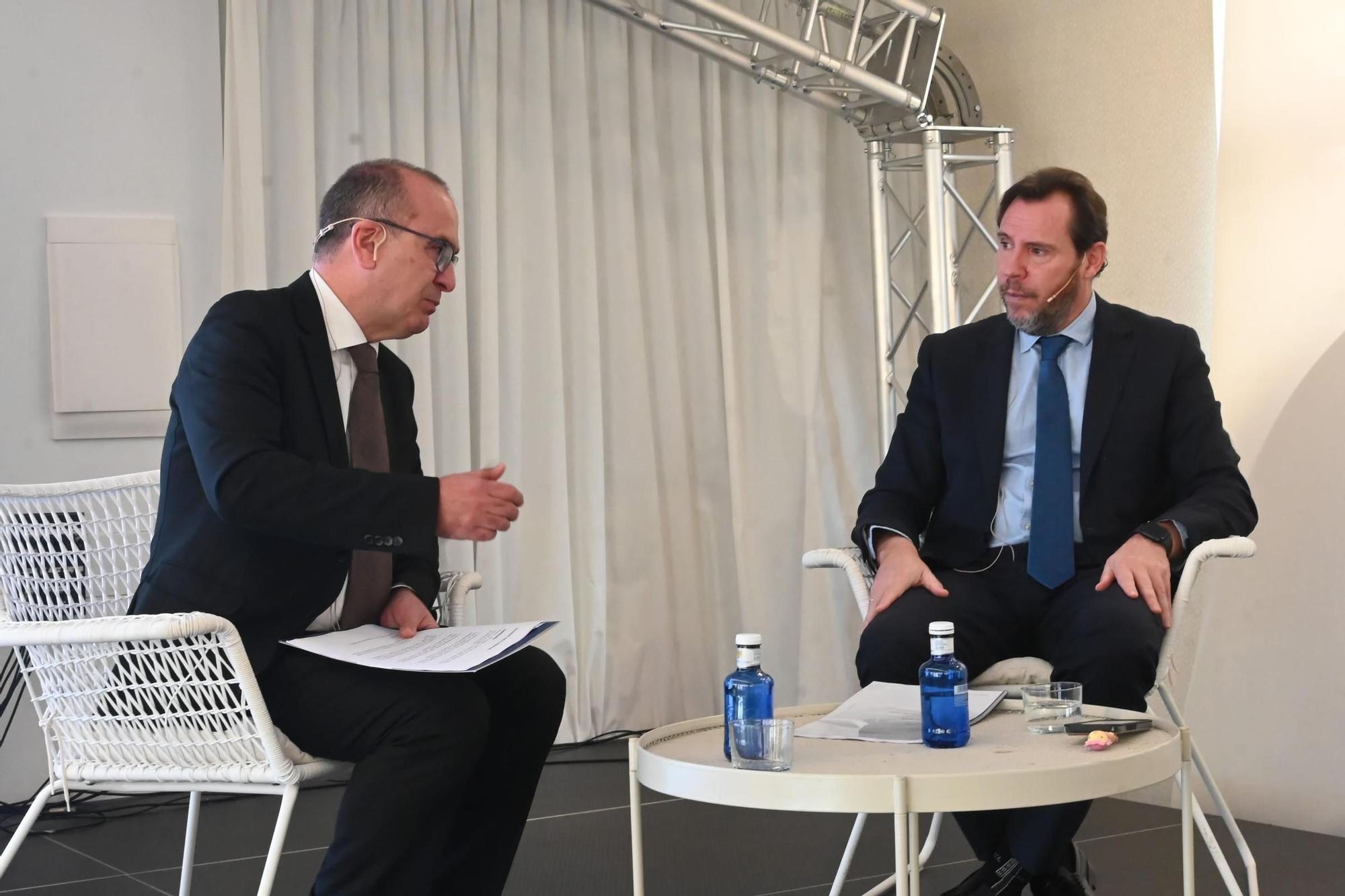 Todas las imágenes de la visita de Óscar Puente a Castellón en los ‘Encuentros con Mediterráneo’