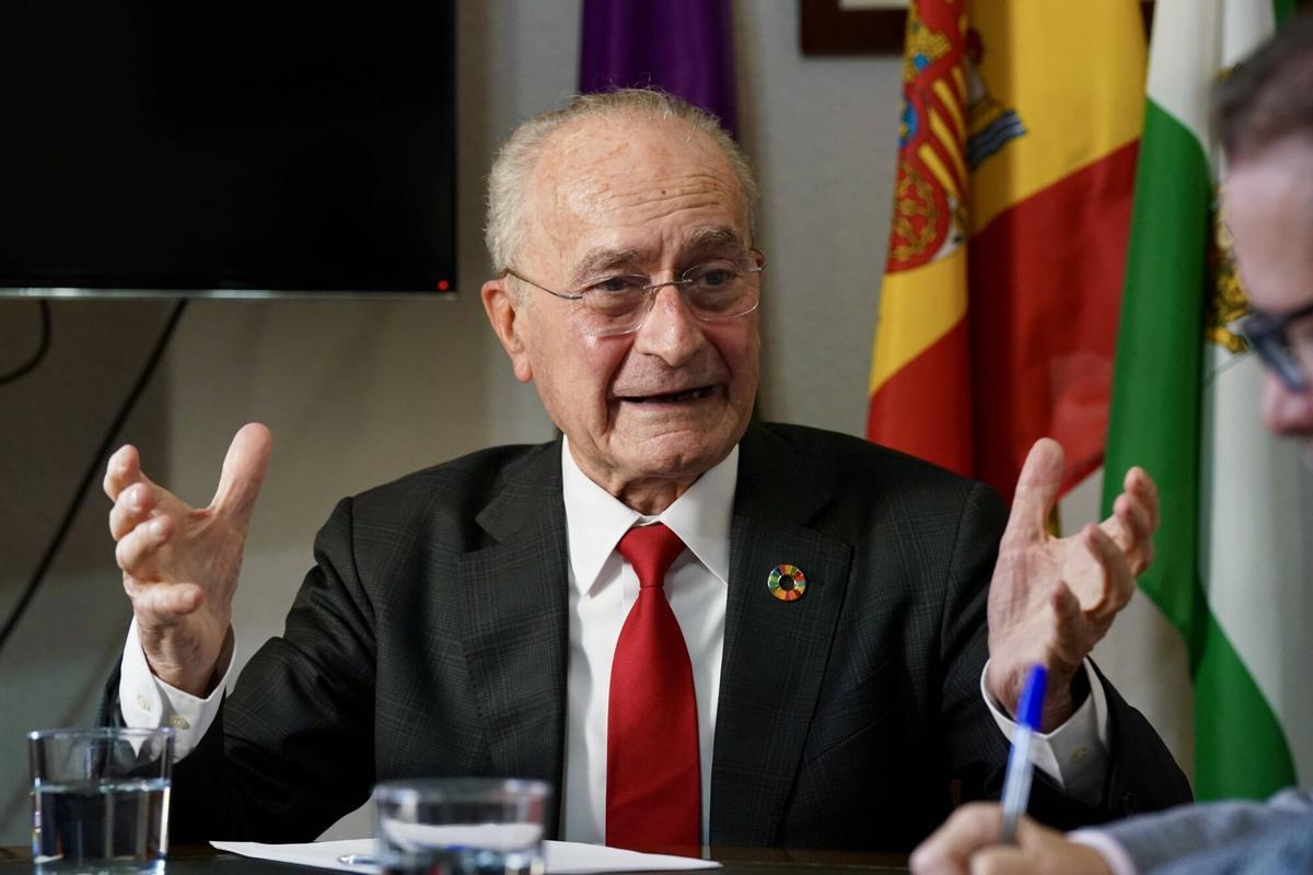 Francisco de la Torre, alcalde de Málaga, durante una entrevista el 16 de febrero de 2026