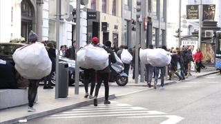 Así regulan el 'top manta' Madrid, València y Sevilla