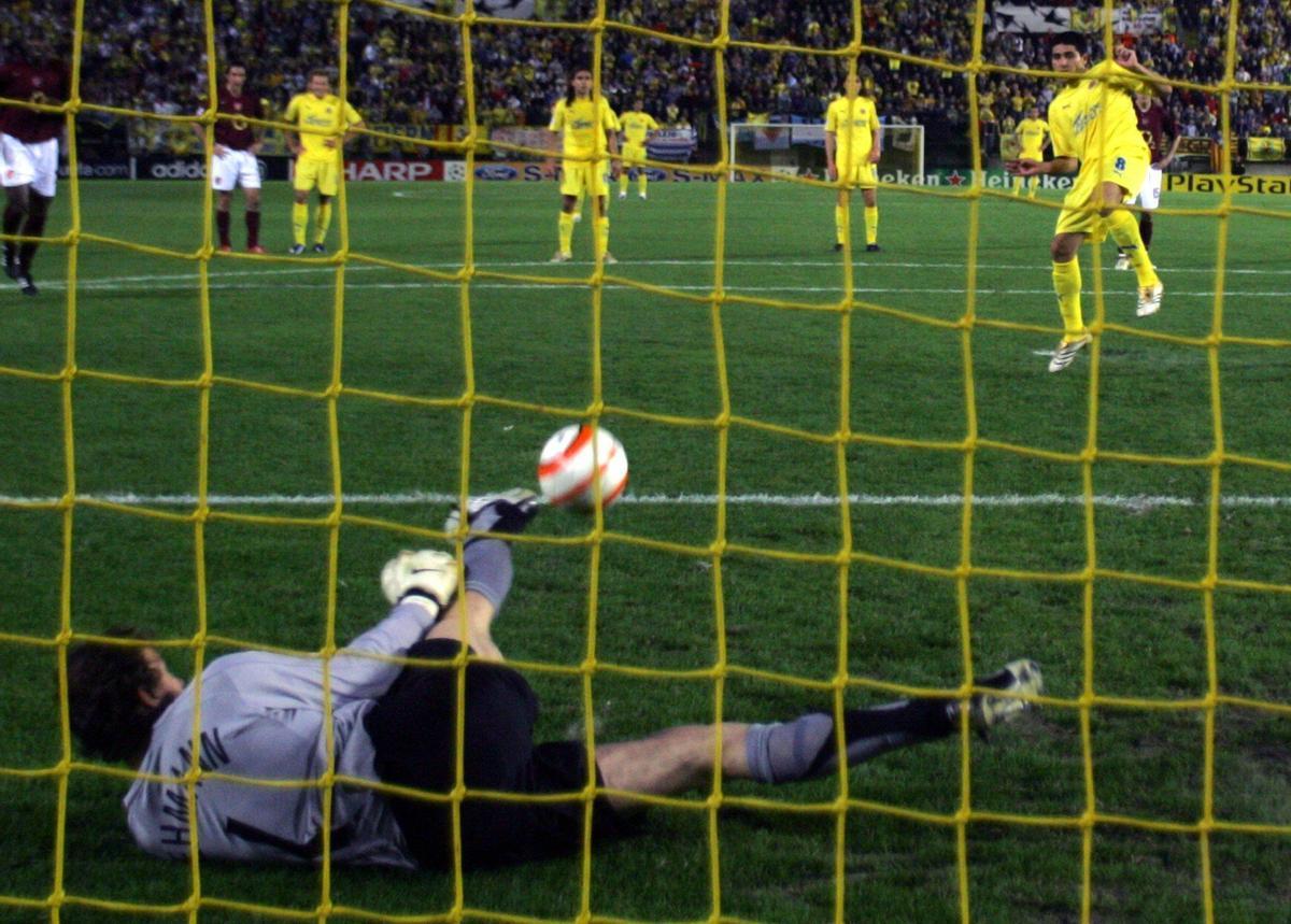 El mítico penalti de Riquelme que dejó al Submarino fuera de la final de Champions