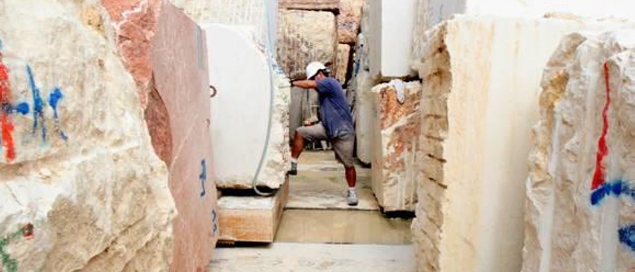 La facturación por la venta de mármol al extranjero baja en 6.000.000 euros durante 2015